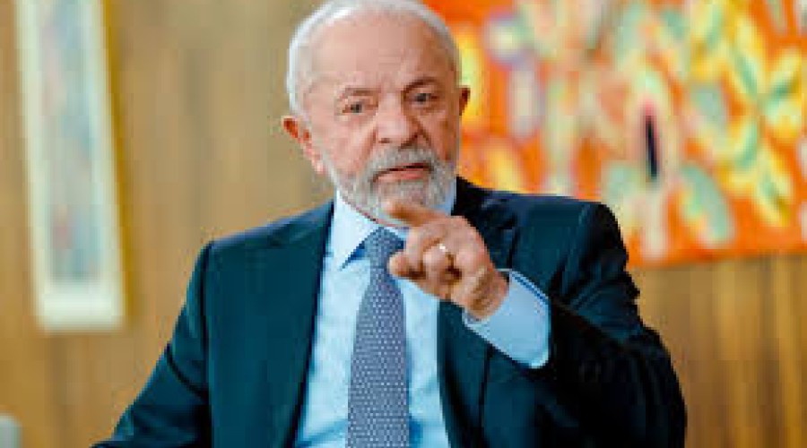 Lula veta aumento de vagas na Câmara dos Deputados