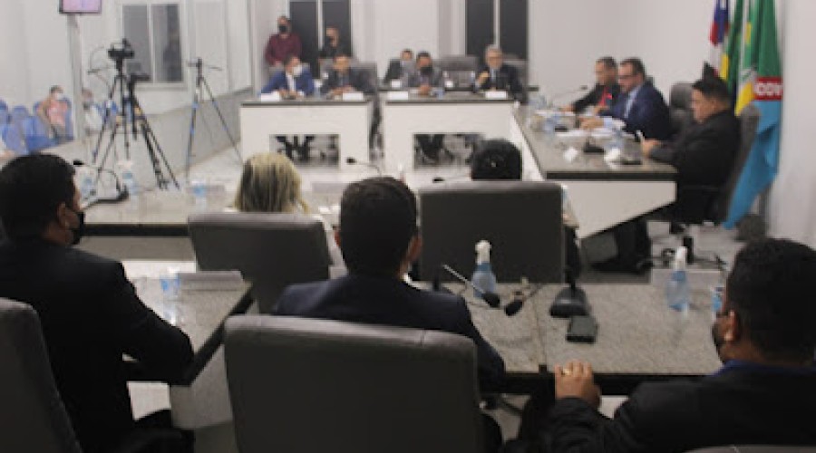 Impasse de posicionamento na bancada governista é pauta de destaque na sessão do legislativo municipal