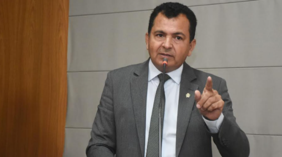 Câmara de São Luís recebe pedido de cassação contra Domingos Paz