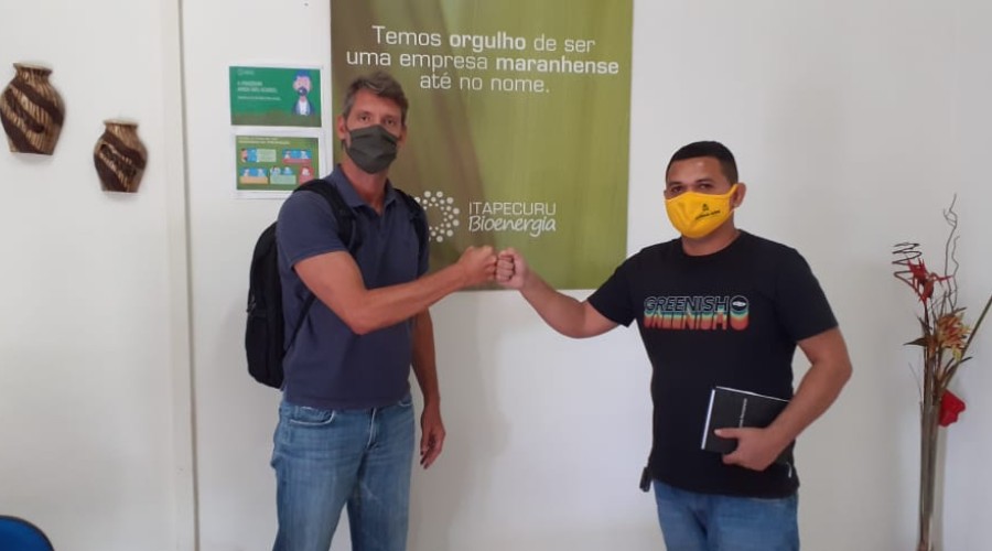 Prefeitura entrega mais de 500 currículos de profissionais para empresa que está contratando em Aldeias Altas