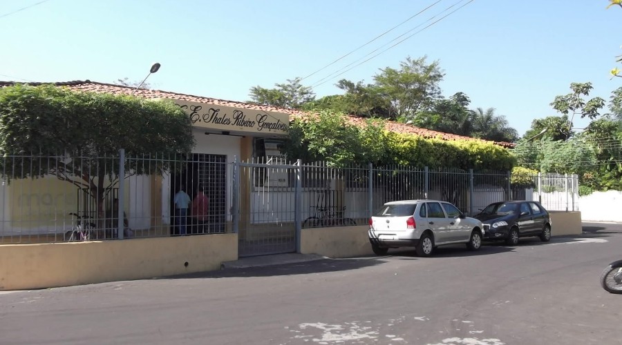 Adelmo destina R$ 1 milhão para reforma do Thales Ribeiro