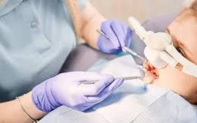 Senado aprova piso de R$ 13,6 mil para médicos e cirurgiões-dentistas
