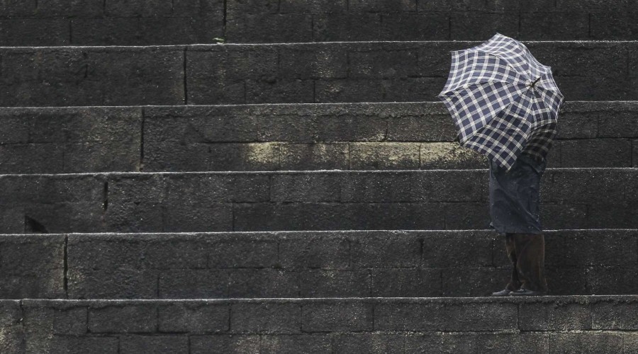 A partir de hoje regressa a chuva e as temperaturas descem até oito graus