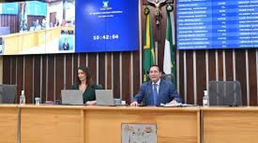 Com respaldo jurídico, deputados recebem acima do teto em ao menos 17 assembleias legislativas