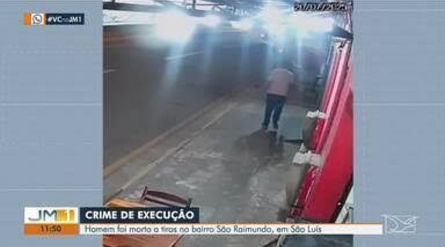Vídeos: Três pessoas ficam feridas em tiroteio dentro de bar em Balsas