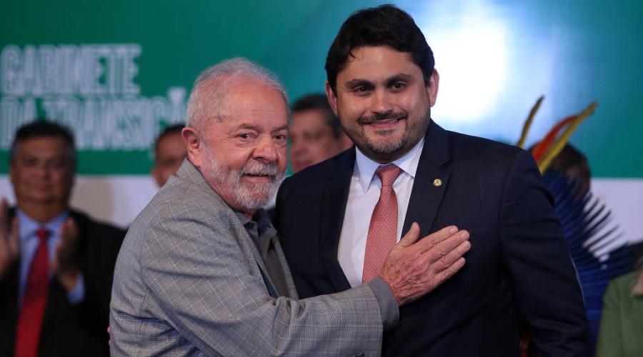 Lula cobrou Juscelino Filho sobre estrada em fazendas: ‘Tem que se explicar’