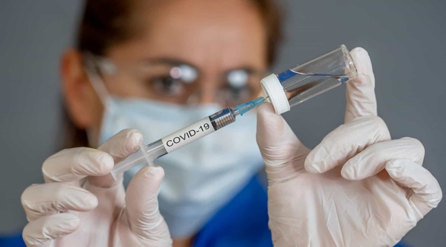 Brasil entra em rede global de produção de vacinas contra Covid-19