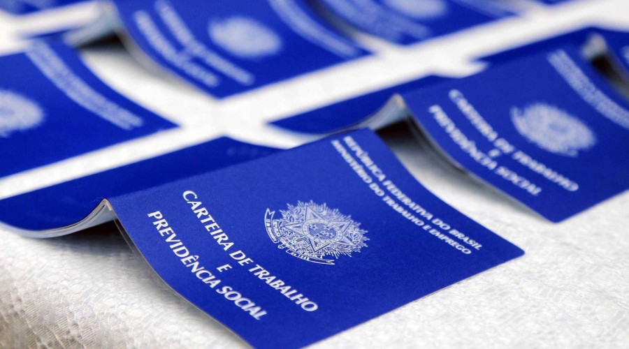 Polícia Federal faz operação contra fraude no seguro-desemprego