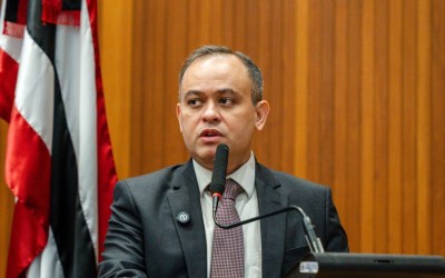 Catulé Júnior cobra apuração sobre recursos da saúde em Caxias e cita investigação da Operação Carbono Oculto 86
