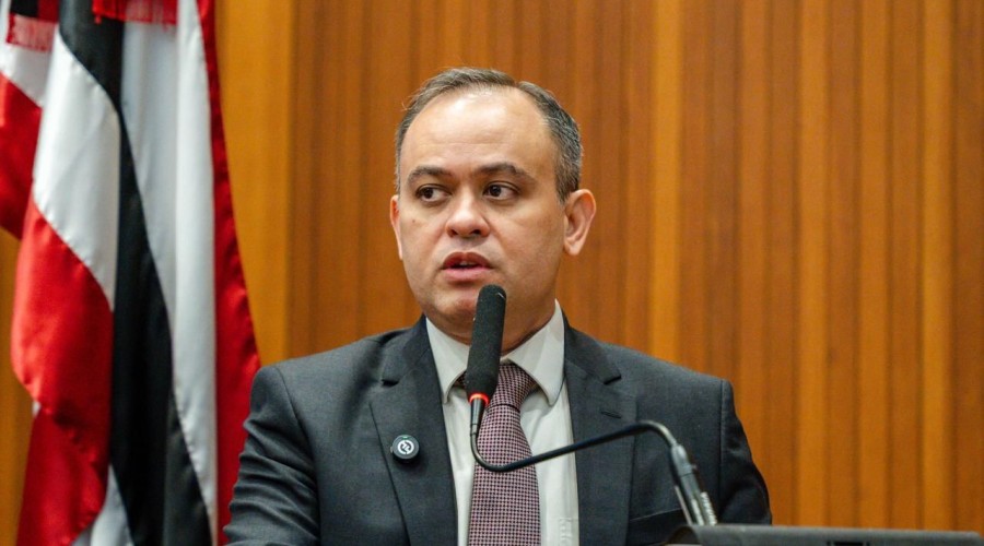 Catulé Júnior cobra apuração sobre recursos da saúde em Caxias e cita investigação da Operação Carbono Oculto 86