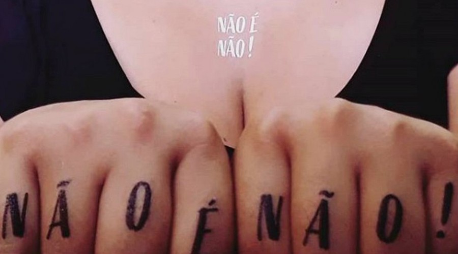 Para se defender de agressão, mulher esfaqueia dois homens