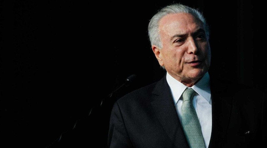 Em entrevista, Temer assume que vai disputar eleição
