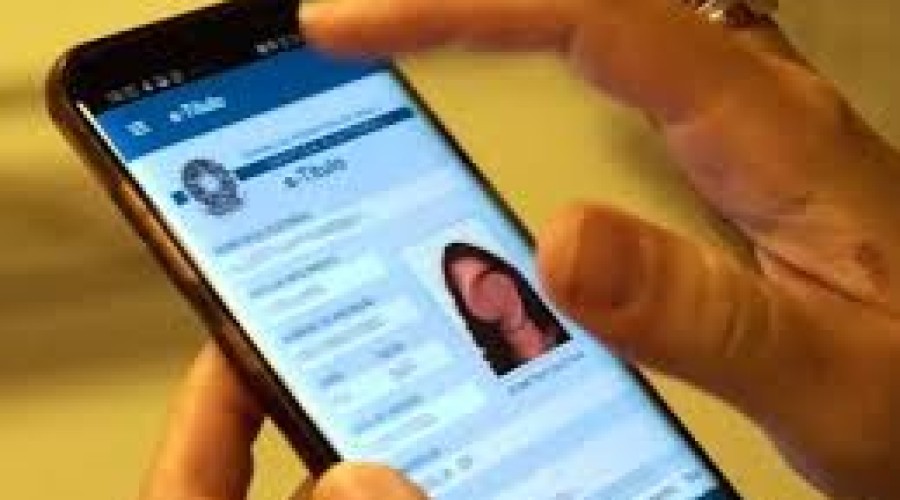 Eleitor tem um mês para regularizar pendências e ficar apto a votar