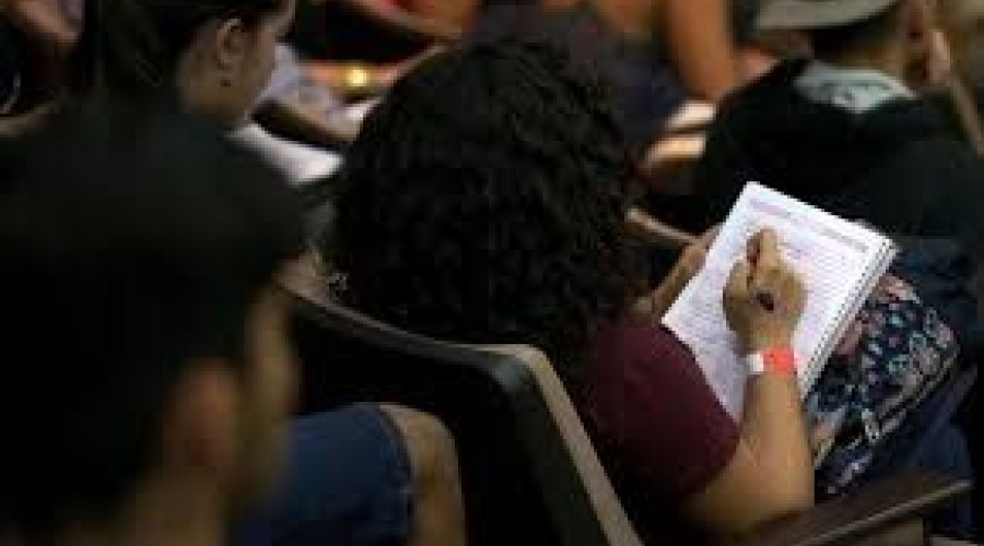 Inadimplentes do Fies podem entrar em medidas contra o endividamento