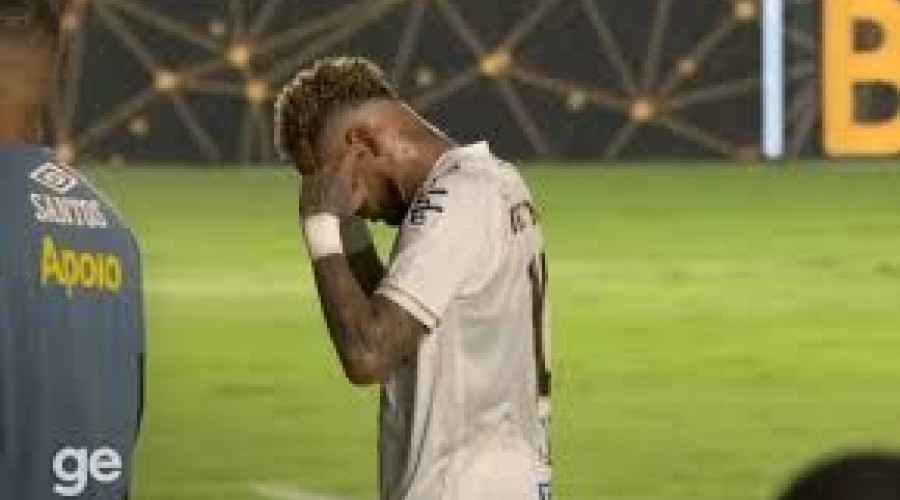 Neymar desabafa após coçada na orelha causar polêmica: 
