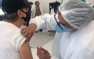 Estados recebem mais de dois milhões de doses de vacina contra a covid