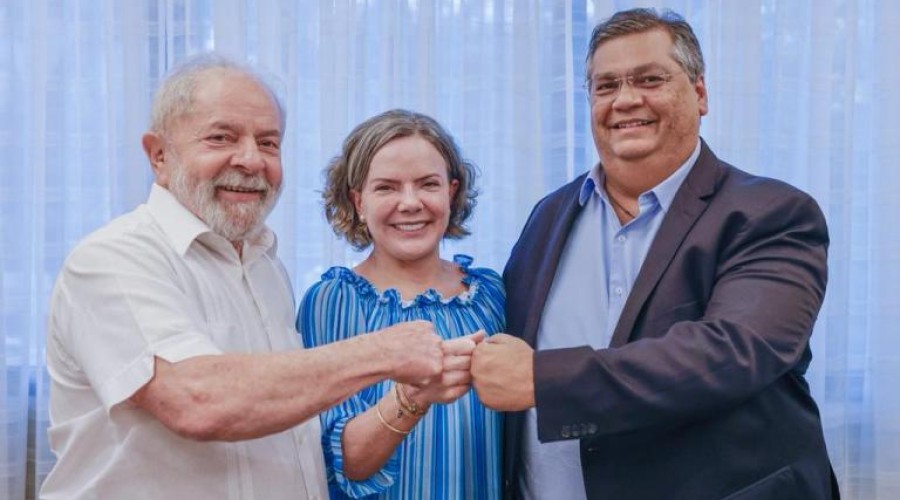 Flávio Dino se reúne com Lula, Dilma e Gleisi e falam sobre “cenários políticos”