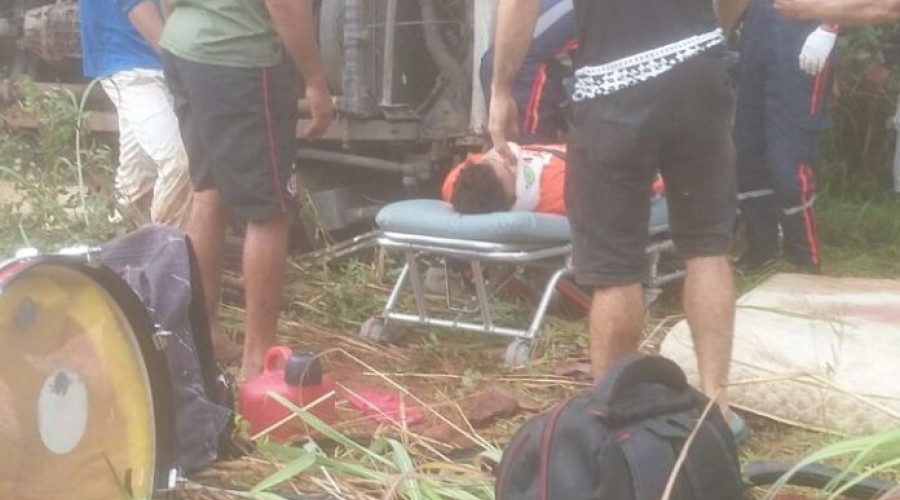 Filho do cantor Cristiano Neves morre em acidente na ‘rodovia da morte’ BR 135