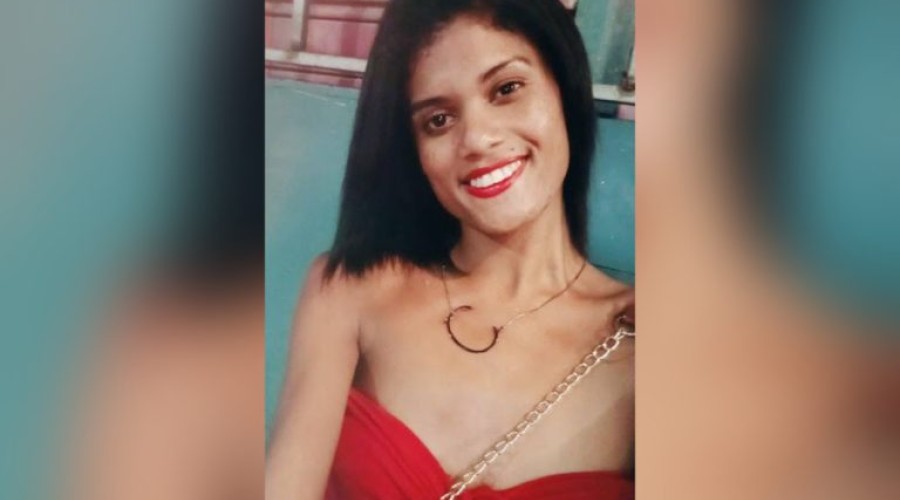 Mais um crime contra travesti em São Luís: jovem é encontrada morta com faca cravada no pescoço