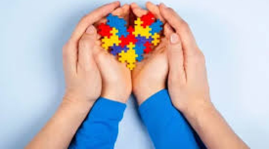 Justiça do Maranhão garante redução de jornada a mãe de criança com autismo