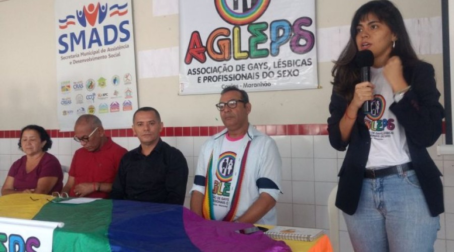 Assista ao Vídeo: Seminário discute elaboração do Plano Municipal de Políticas Públicas LGBT em Caxias