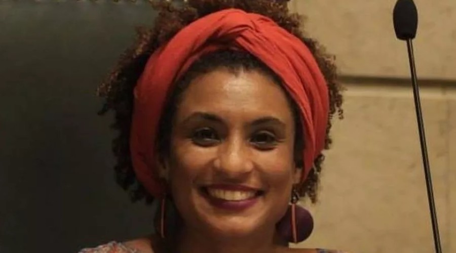 Vereadora Marielle Franco, do PSol, é assassinada no centro do Rio