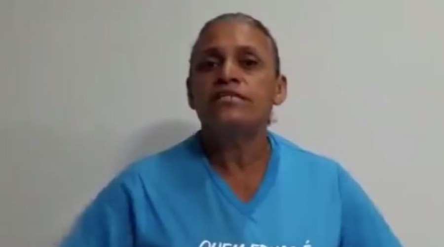 O que é isso, Marlizete???!!! É funcionária da Assembleia, recebe R$ 4 mil reais pelo aluguel da escola e ainda quer acumular a direção