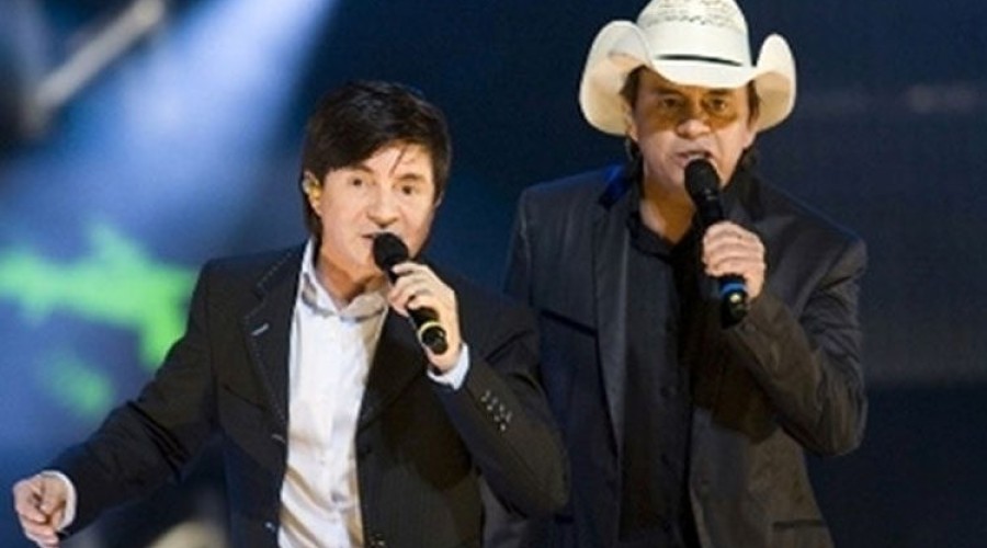 Dupla Sertaneja Chitãozinho E Xororó Conquista Do Grammy Latino