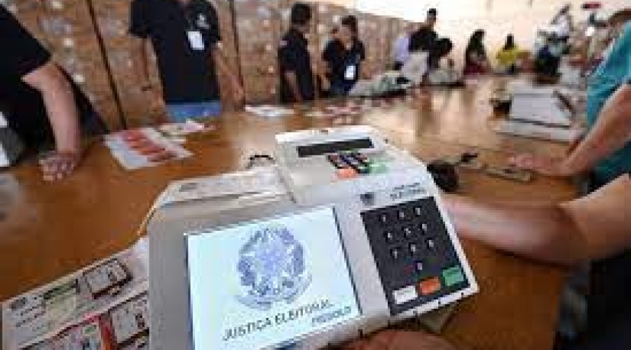 Maioria dos brasileiros é contra fim da reeleição, aponta Datafolha