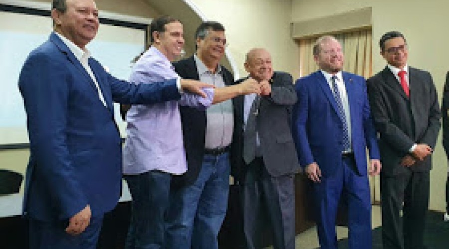 Caxias recebe ambulância doada pelo deputado Zé Gentil