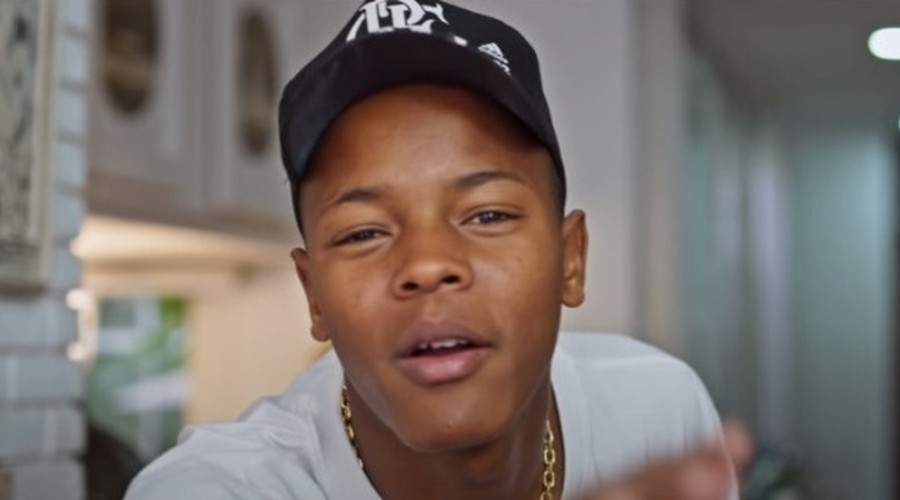 MC Jotinha começou a cantar aos 4 anos e teve grandes sucessos no funk antes de morrer aos 17