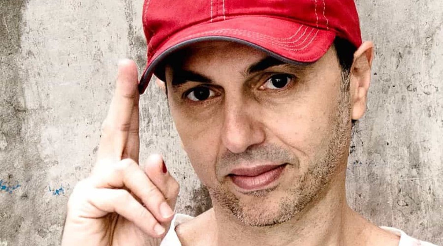 Zeca Baleiro prepara novo álbum com 'Canções d'Além-mar' de portugueses