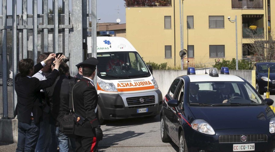 Mãe mata filhos de 7e 9 anos, deixa carta e comete suicídio