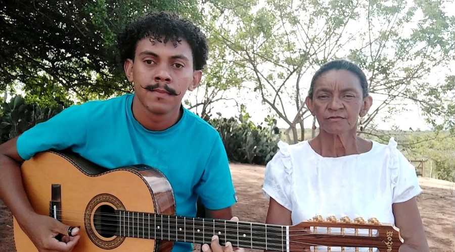 Assista o Vídeo: Estrelinha - Luís Carlos Violeiro e Maria de Lourdes (Mãe e Filho - Cover)