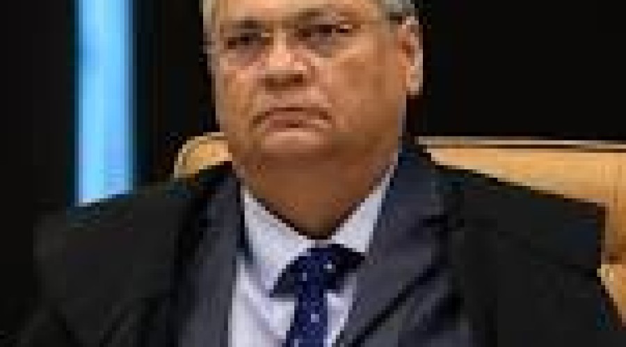 Dino pede investigação à PF por ameaças após voto para condenar Bolsonaro