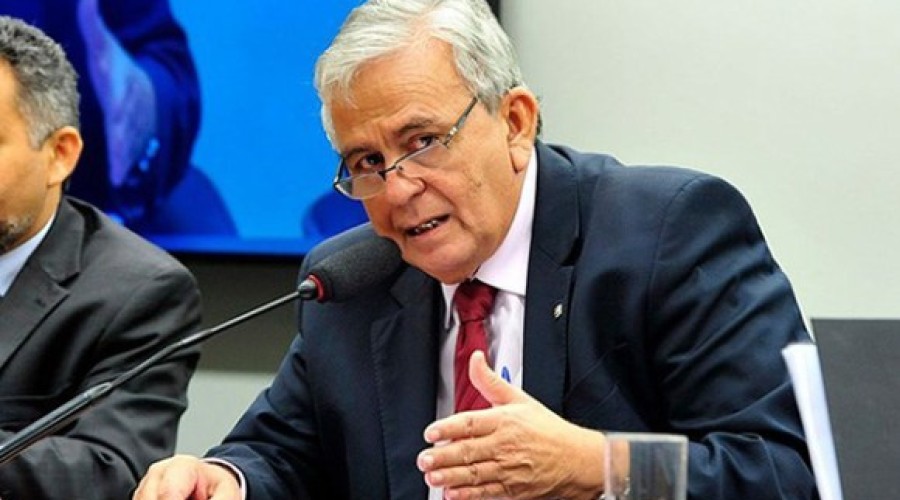 MARANHÃO: MP pede na Justiça multa de quase R$ 900 mil contra a gestão de Pedro Fernandes em Arame