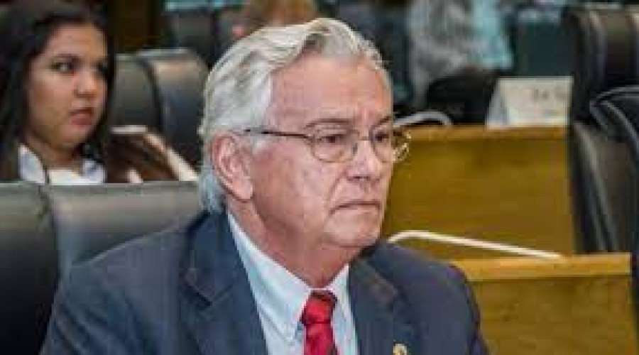 Maranhão: Deputado quer proibir músicas com apologia a crime, drogas ou conteúdos sexuais em escolas