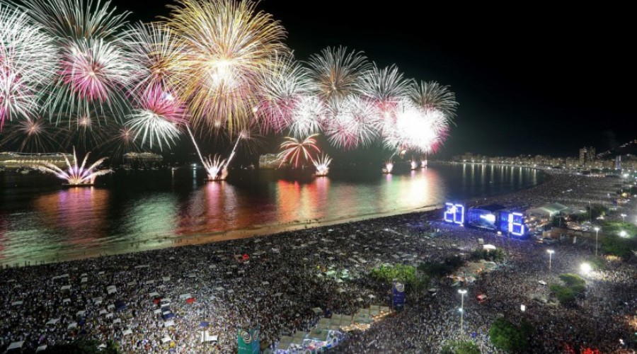 Ômicron: 21 capitais cancelam festas de Réveillon por precaução