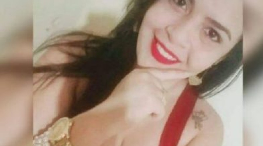 Jovem de 20 anos é assassinada a tiros em bar