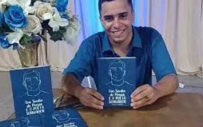 Jovem poeta de Timon já levou sua obra à Europa e segue ganhando destaque na literatura