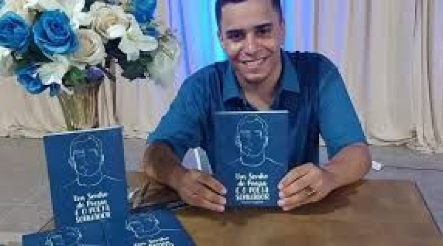 Jovem poeta de Timon já levou sua obra à Europa e segue ganhando destaque na literatura