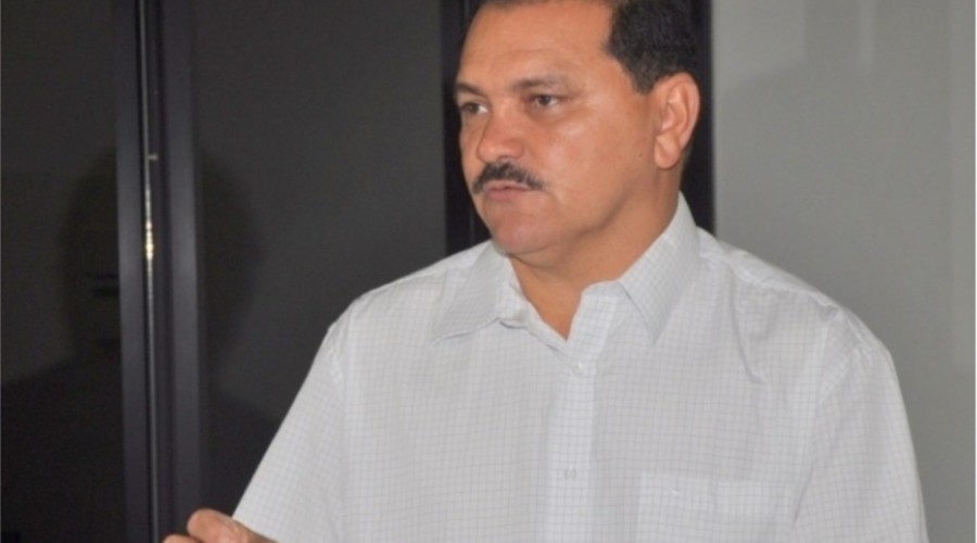 Ex-deputado Rubens Pereira passa mal e é internado