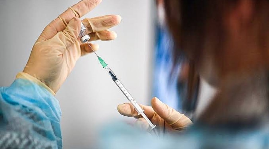 Polícia Federal indicia enfermeira que desviou vacina contra a covid-19 destinada aos povos indígenas