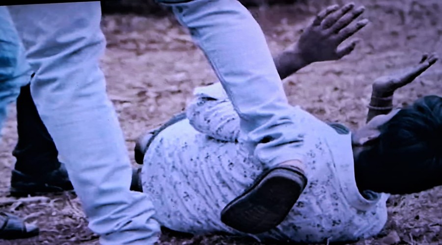 Após atropelar jovem, homem é linchado e morre em hospital