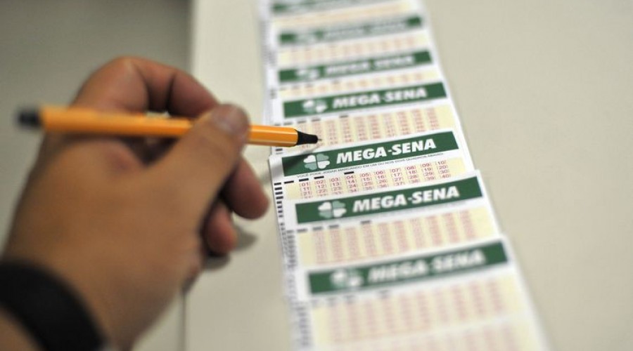 Mega-Sena sorteia hoje prêmio de R$ 5,5 milhões