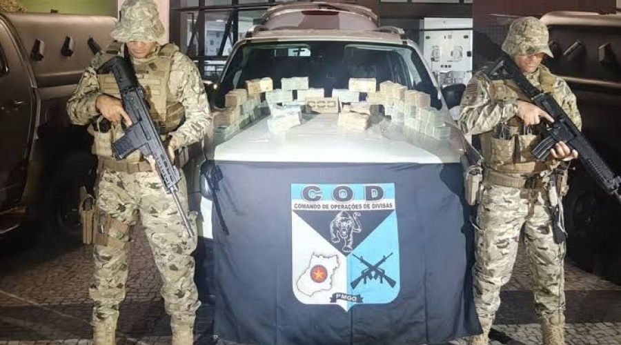 R$ 1 milhão é encontrado dentro de carro em rodovia de Goiás, diz COD