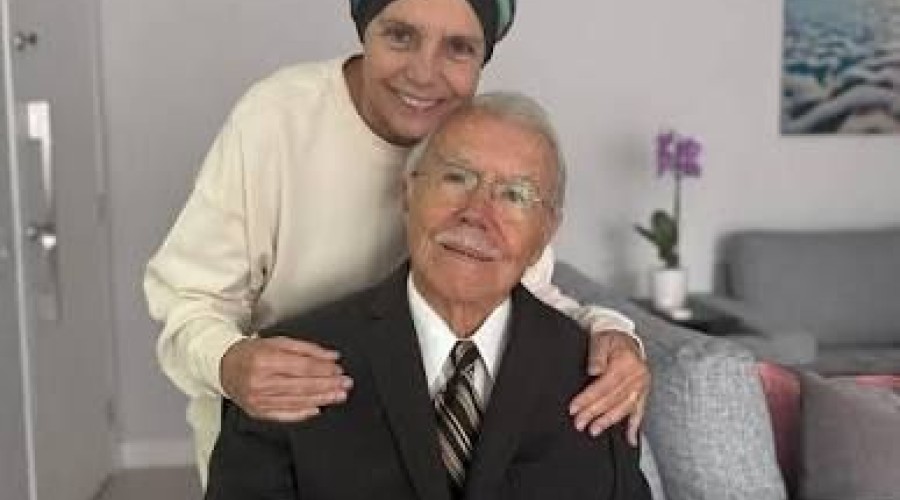 Roseana recebe doações do pai José Sarney e do marido