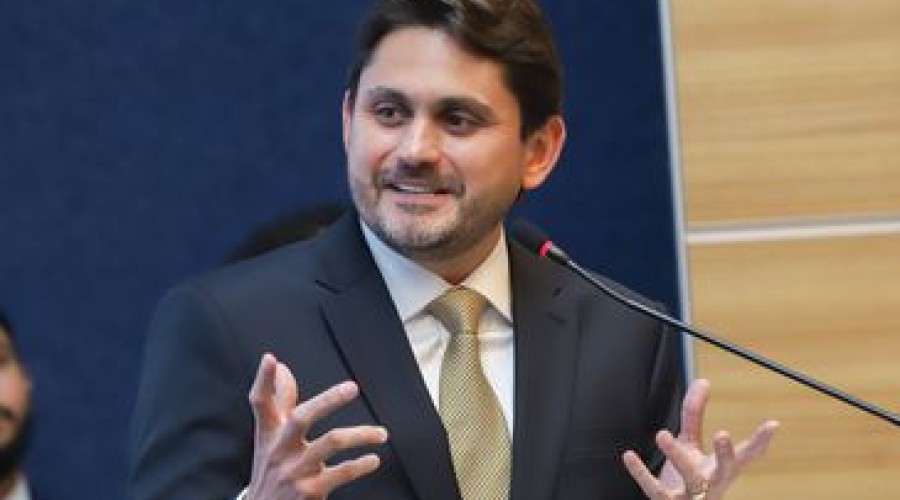 Poste Legal vai regularizar o uso compartilhado de postes com empresas de telecomunicações