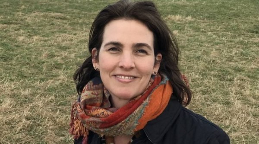 Mulher que nasceu sem canal vaginal fala de desafios e empoderamento