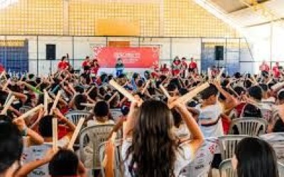 Caravana Sinta o Som leva espetáculo inspirado em Luiz Gonzaga para cidades do Maranhão